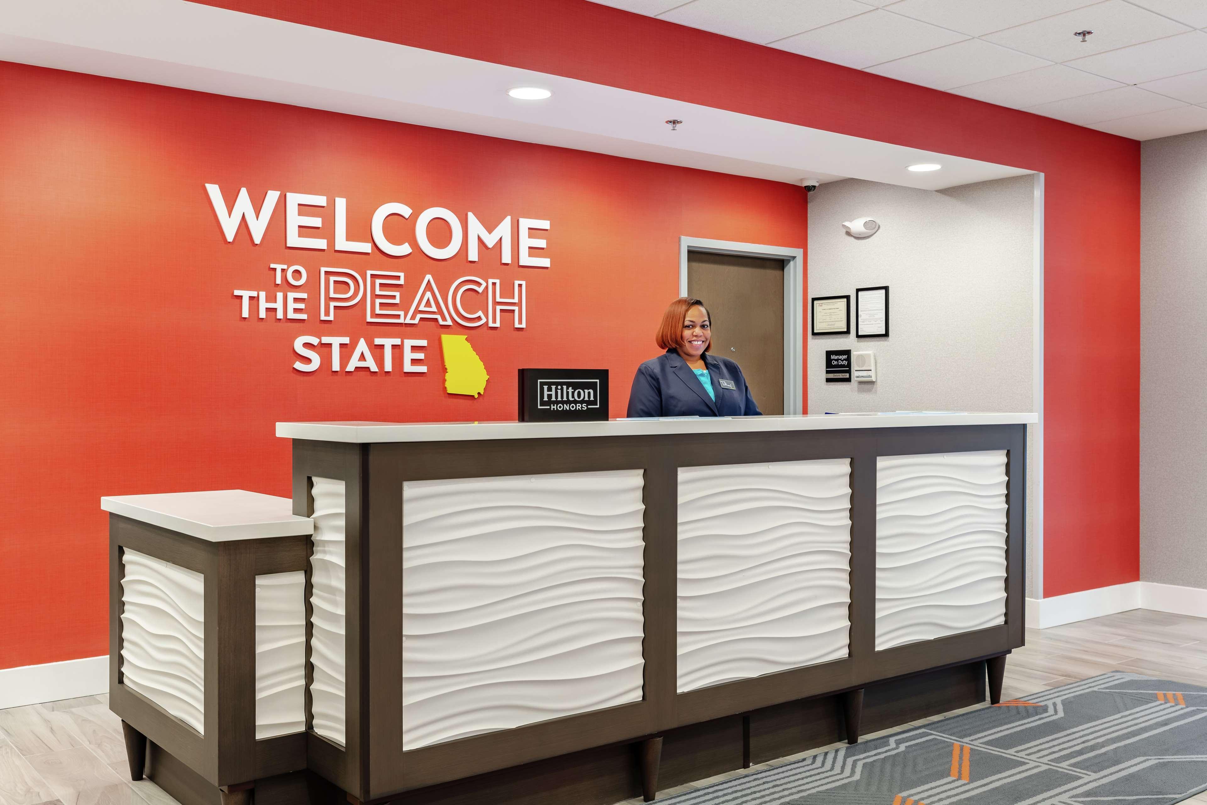 Hampton Inn Acworth Exterior photo